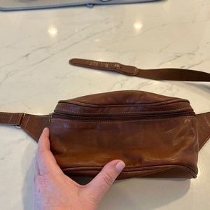 Coach Vintage Canteen Fanny Pack Belt-bag in British Tan